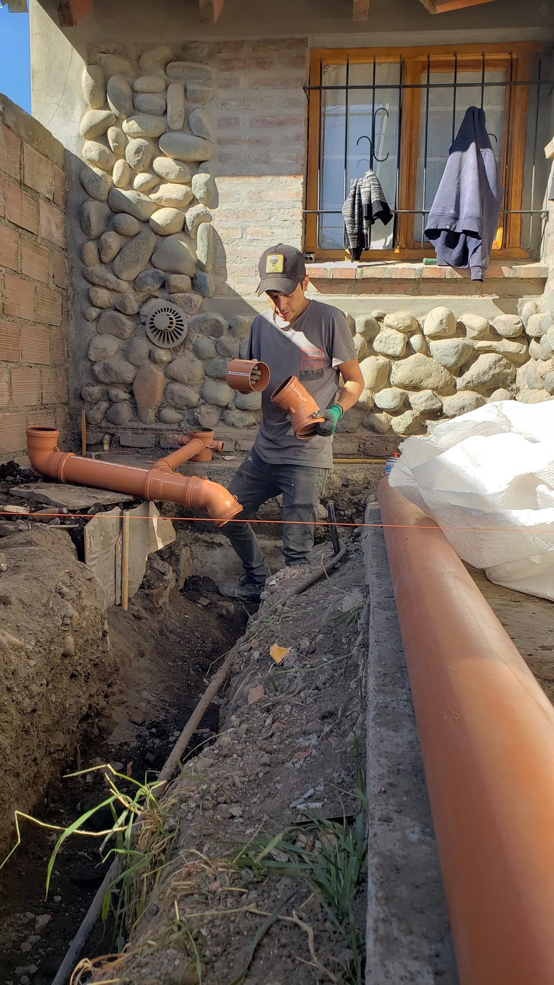 Instalación de desagüe cloacal